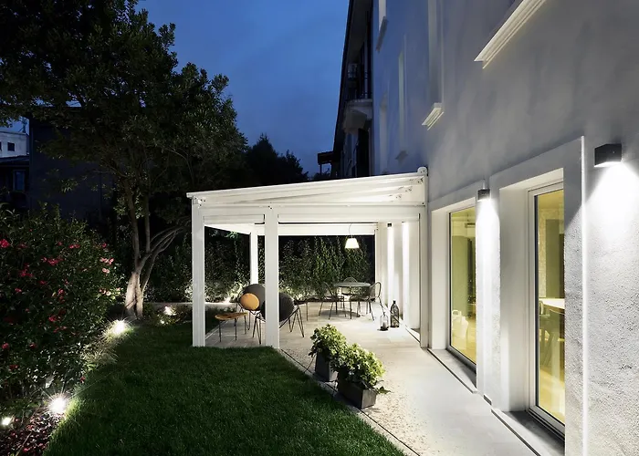 Conti Guest House