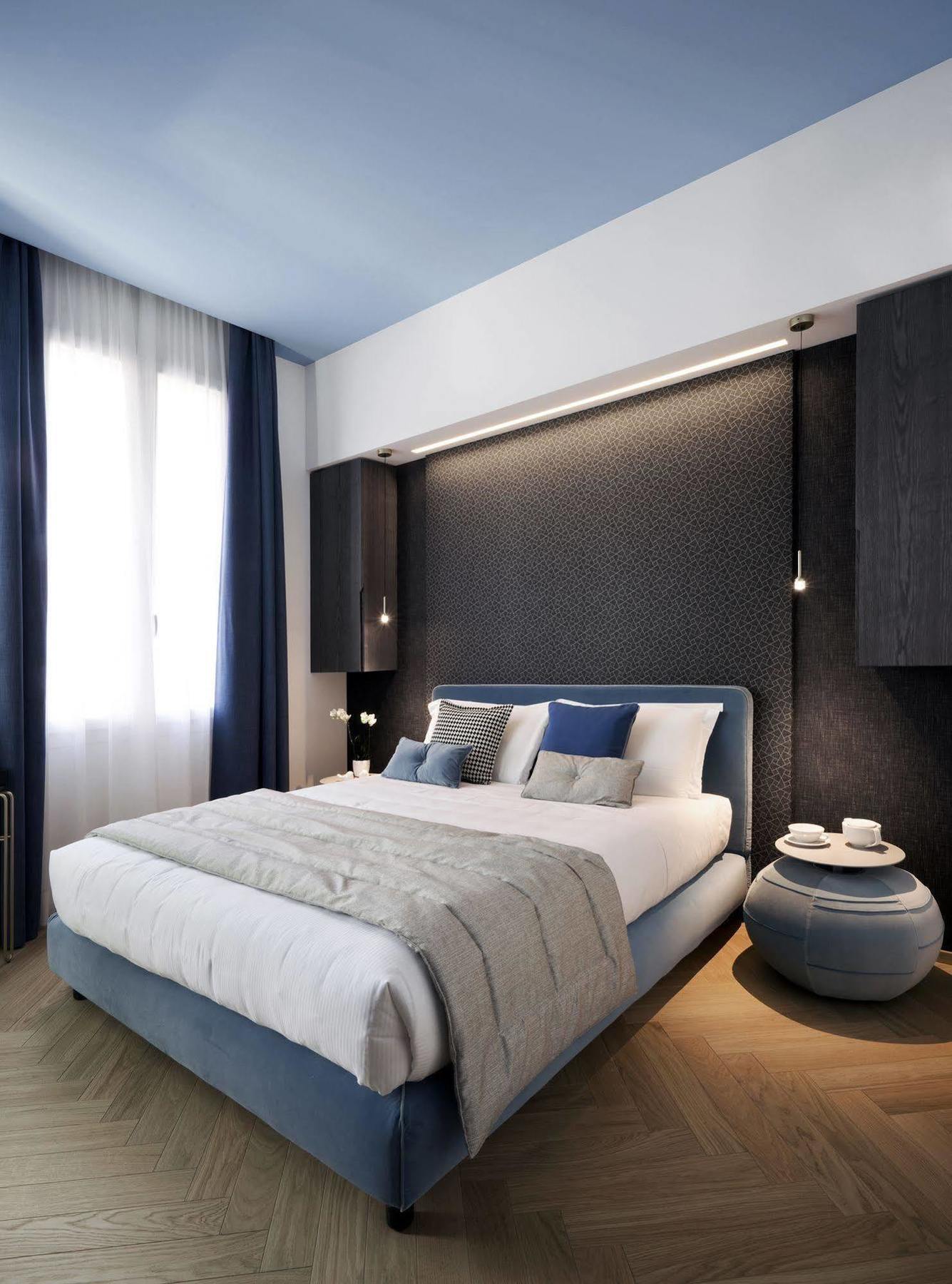 Couette-café Conti Milan